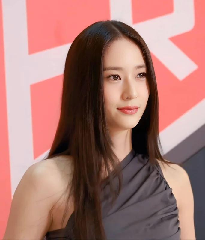 Krystal Jung